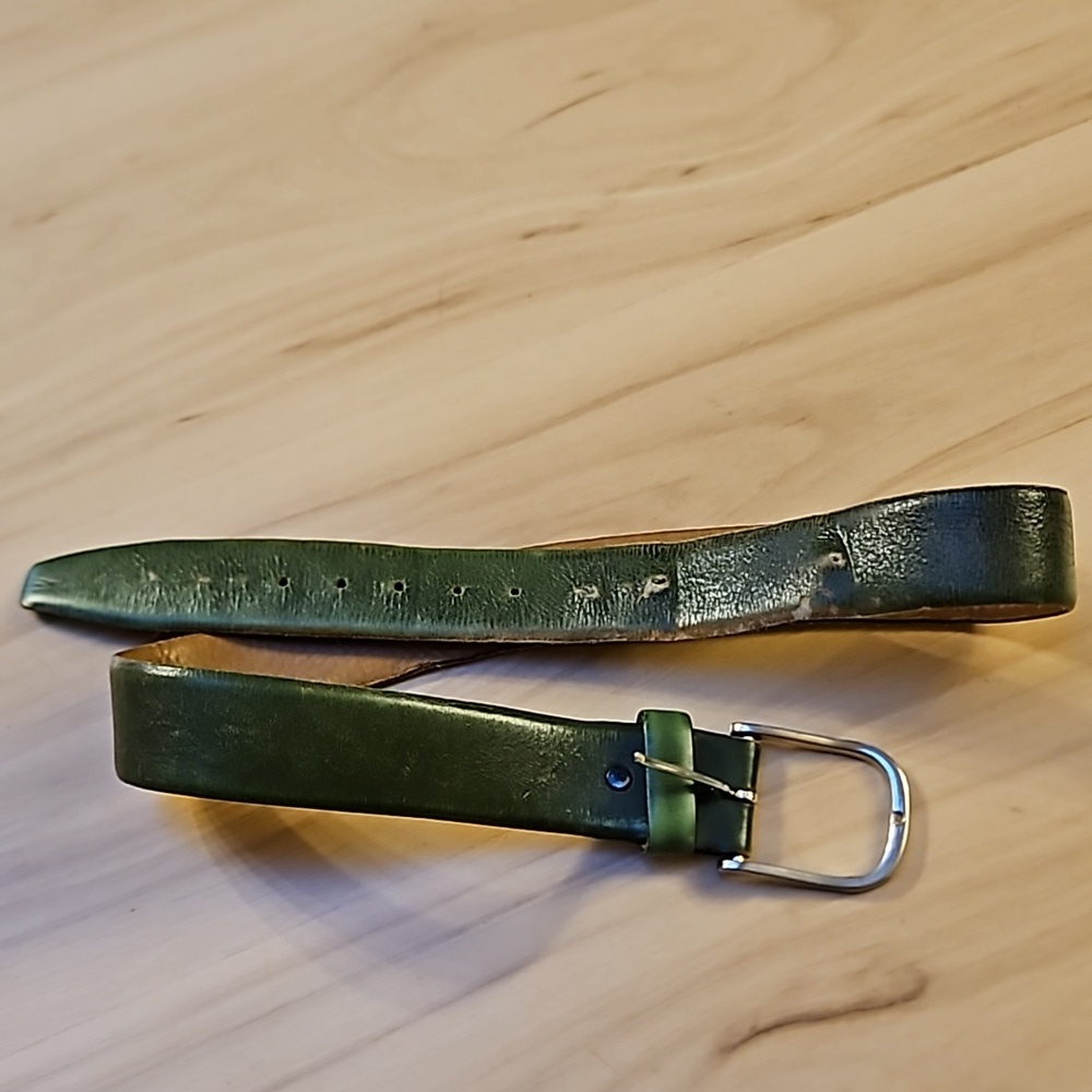 Green leather & Silver belt well loved Sz. 30